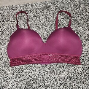 Victoria's Secret Wireless No Wire Bra Women's 38D Maroon Red Burgundy Lace